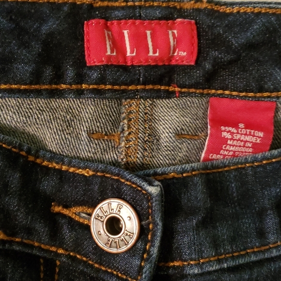 ELLE Jeans Straight Leg / Dark Wash Size 8. (NWOT) - Picture 4 of 5